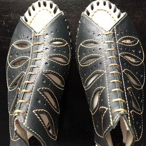 Piccolinos sandals size 39